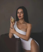 Iris Caldwell +971552883731