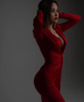 Faye Lorne +971552883731