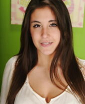 Sophia +971503464457