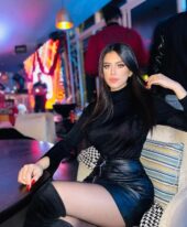 Shreya +971553212207